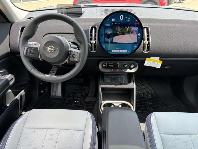 Photo of 2025 Silver MINI Countryman