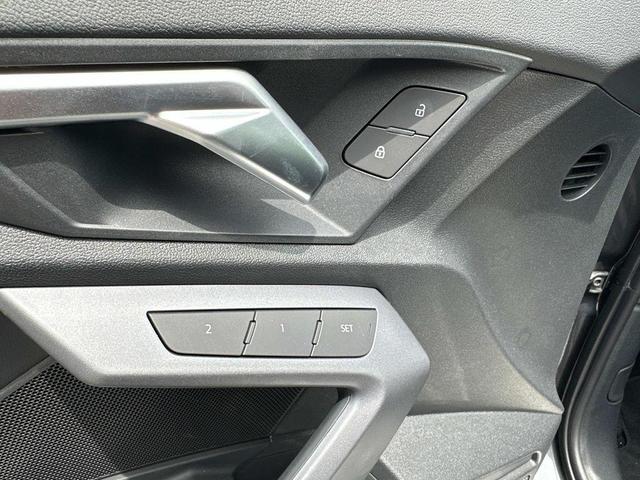 Photo of 2025 Manhattan Gray Metallic Audi A3