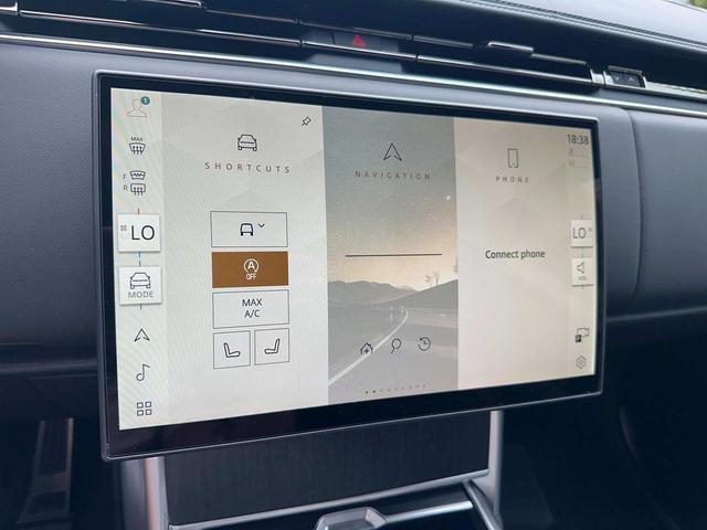 Photo of 2025 Gray Land Rover Range Rover