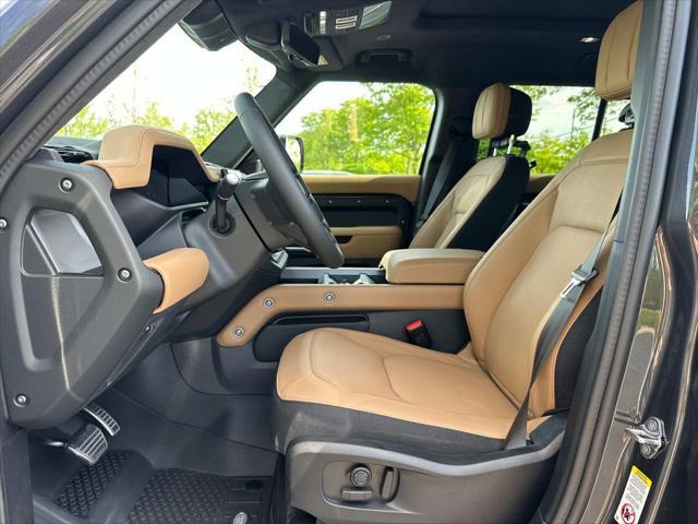 Photo of 2025 Carpathian Grey Premium Metallic Land Rover Defender