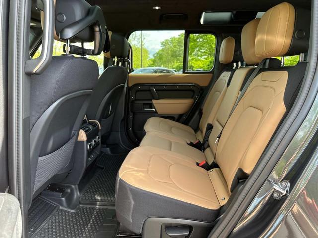 Photo of 2025 Carpathian Grey Premium Metallic Land Rover Defender