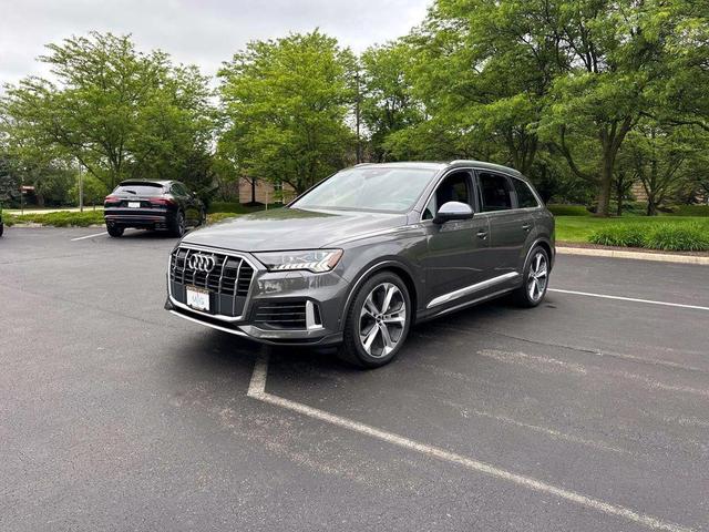 Photo of 2021 Samurai Gray Metallic Audi Q7