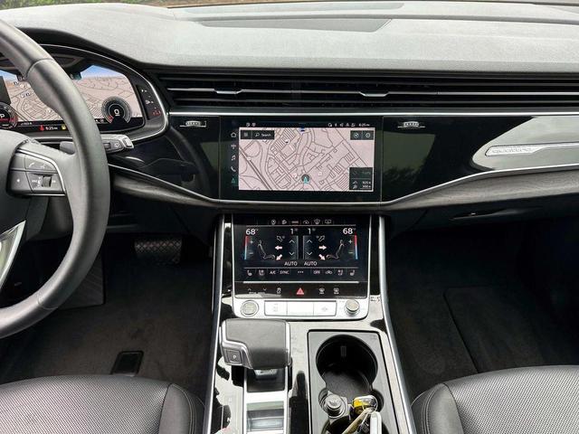 Photo of 2021 Samurai Gray Metallic Audi Q7