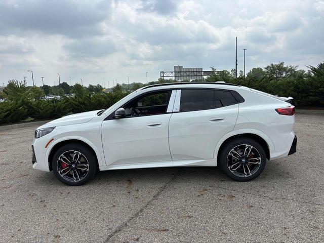 Photo of 2025 Alpine White BMW X2