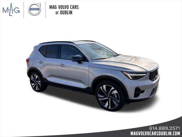 2025 Volvo XC40