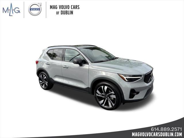2025 Volvo XC40