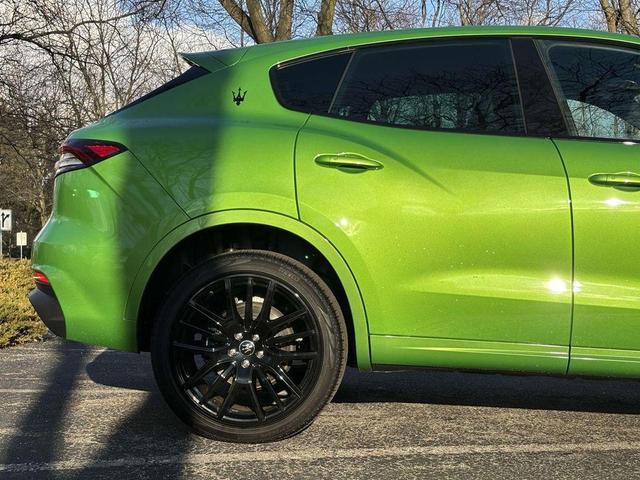 Photo of 2023 Urban Green Maserati Levante