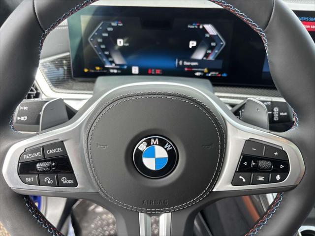 Photo of 2026 Marina Bay Blue Metallic BMW X7
