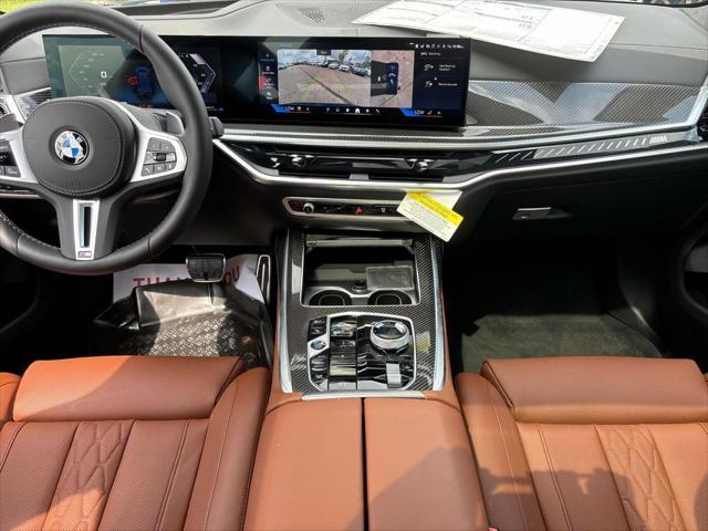 Photo of 2026 Marina Bay Blue Metallic BMW X7