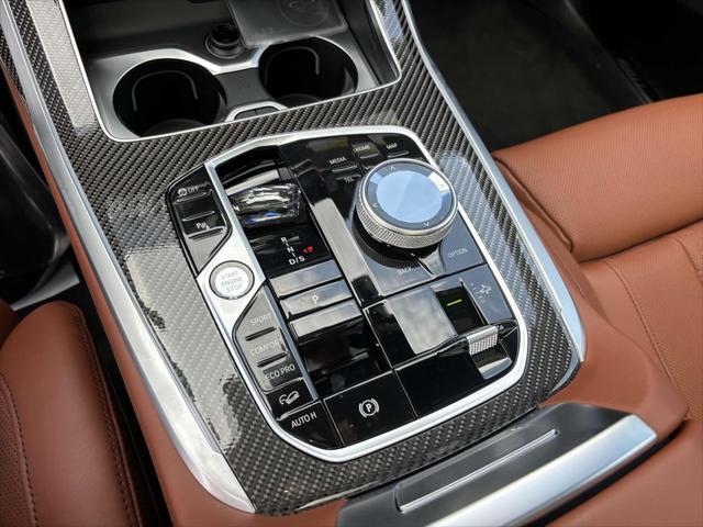 Photo of 2026 Marina Bay Blue Metallic BMW X7