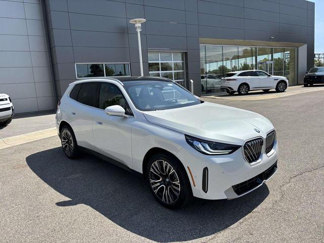 Photo of 2026 Mineral White Metallic BMW X3