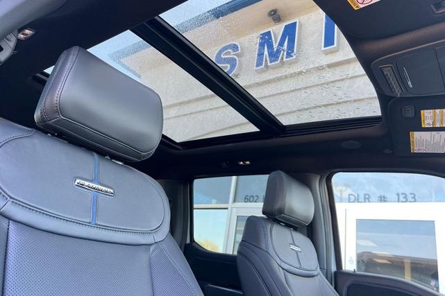Photo of 2025 Avalanche Ford F-350