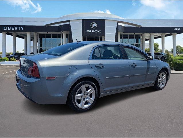 Photo of 2009 Golden Pewter Metallic Chevrolet Malibu