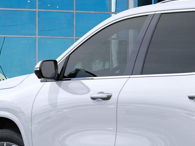 Photo of 2026 Iridescent White Tricoat Buick Enclave