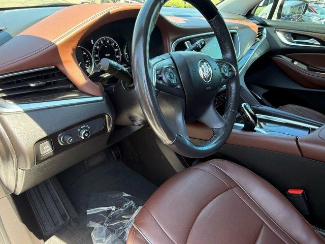 Photo of 2021 White Frost Tricoat Buick Enclave