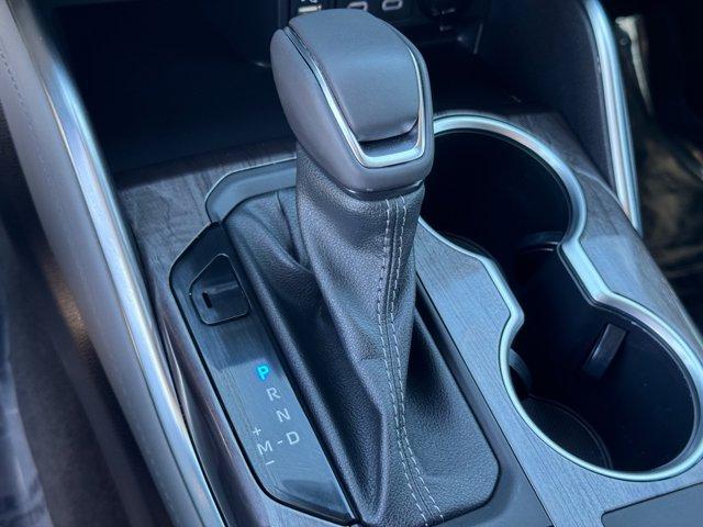 Photo of 2023 Gray Toyota Highlander