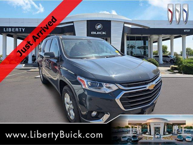 Photo of 2020 Graphite Metallic Chevrolet Traverse