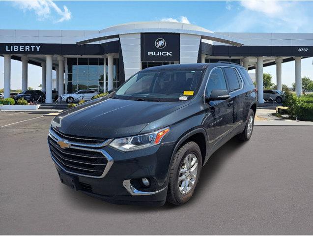 Photo of 2020 Graphite Metallic Chevrolet Traverse