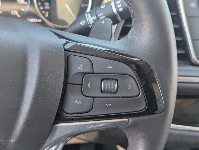 Photo of 2024 White Frost Tricoat Buick Enclave