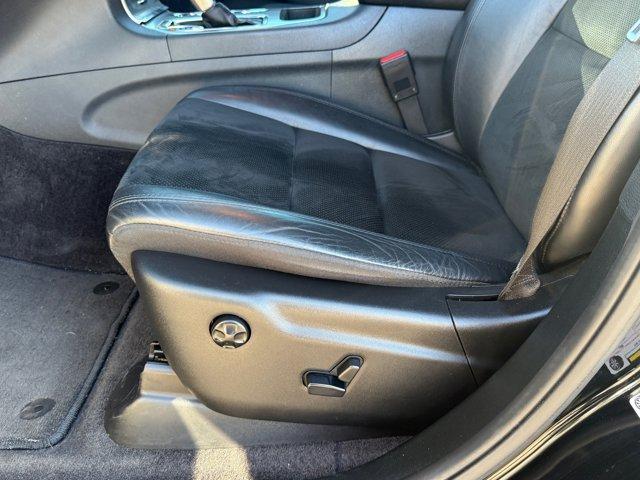 Photo of 2018 Diamond Black Crystal Pearlcoat Jeep Grand Cherokee