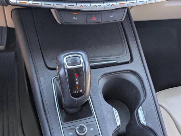 Photo of 2019 Crystal White Tricoat Cadillac XT4