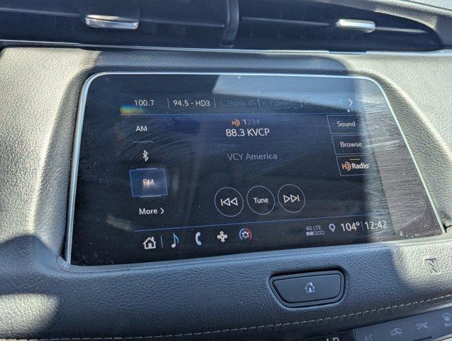 Photo of 2019 Crystal White Tricoat Cadillac XT4