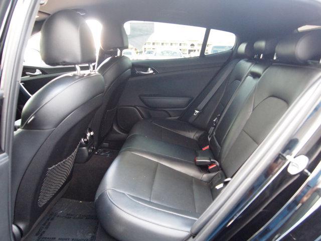 Photo of 2020 Aurora Black Kia Stinger