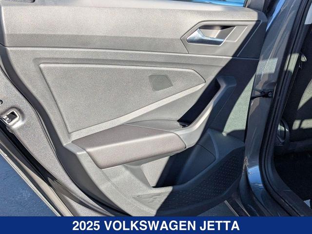Photo of 2025 Platinum Gray Metallic Volkswagen Jetta