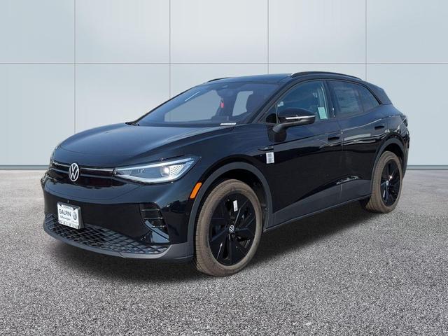 Photo of 2025 deep black pearl Volkswagen ID.4