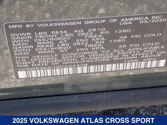Photo of 2025 Avocado Green Pearl Volkswagen Atlas
