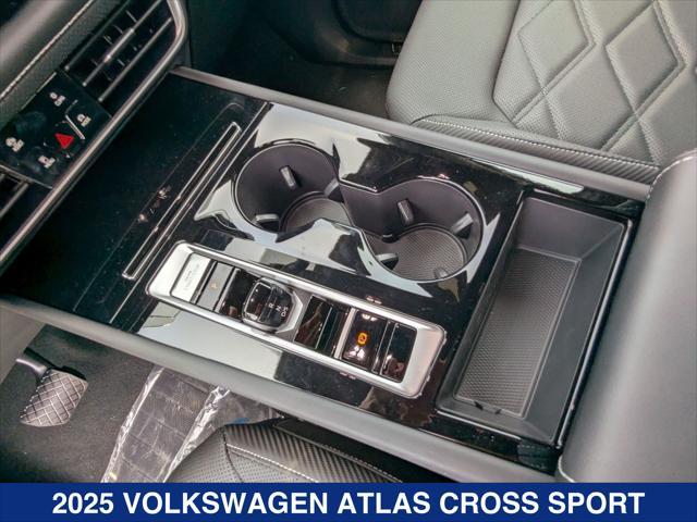 Photo of 2025 Avocado Green Pearl Volkswagen Atlas