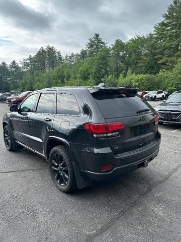 Photo of 2020 Black Jeep Grand Cherokee