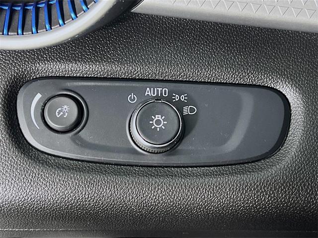 Photo of 2024 Mosaic Black Metallic Chevrolet Trax