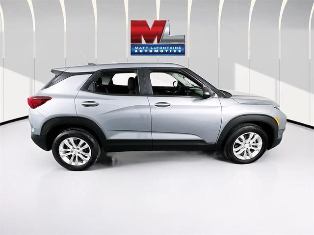 Photo of 2023 Sterling Gray Metallic Chevrolet Trailblazer