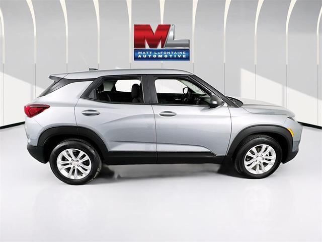 Photo of 2023 Sterling Gray Metallic Chevrolet Trailblazer