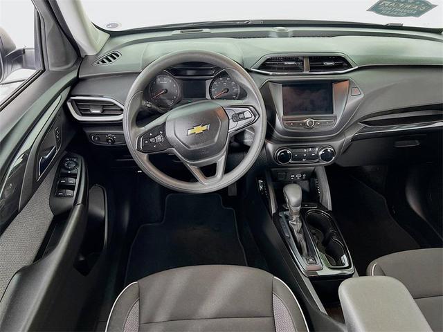 Photo of 2023 Sterling Gray Metallic Chevrolet Trailblazer