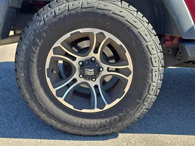 Photo of 2012 Deep Cherry Red Crystal Pearlcoat Jeep Wrangler