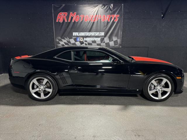 Photo of 2010 Black Chevrolet Camaro