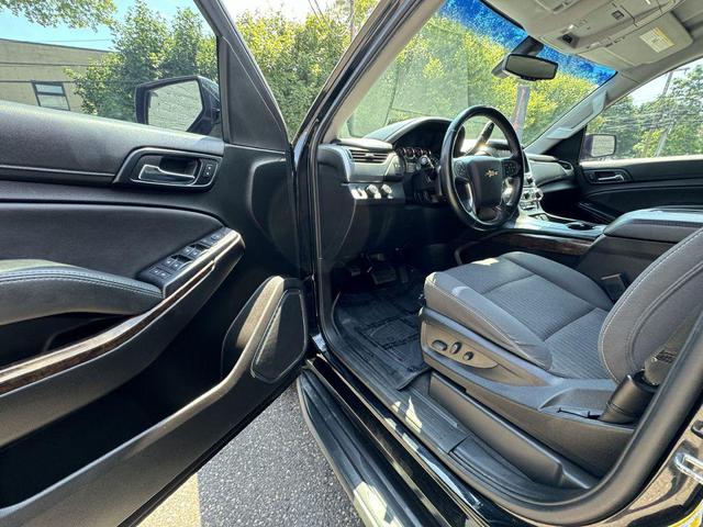 Photo of 2019 Black Chevrolet Tahoe