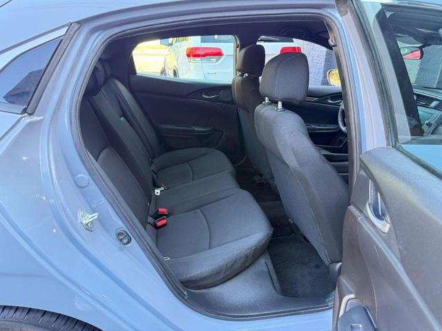 Photo of 2019 GRAY Honda Civic