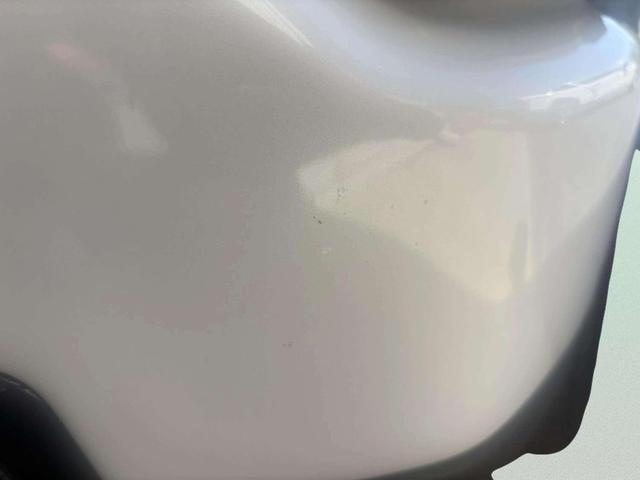 Photo of 2023 White Frost Tricoat GMC Sierra 1500