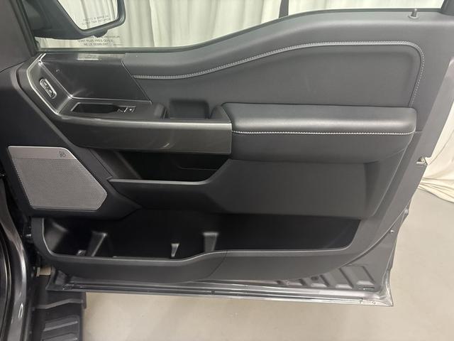 Photo of 2022 Carbonized Gray Metallic Ford F-150