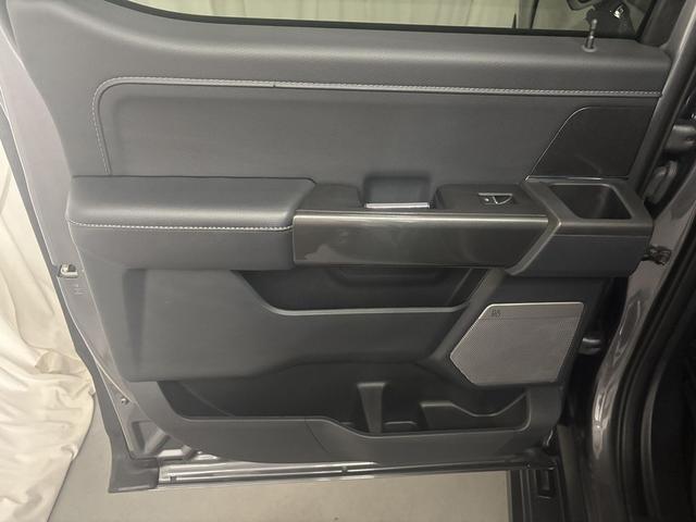 Photo of 2022 Carbonized Gray Metallic Ford F-150