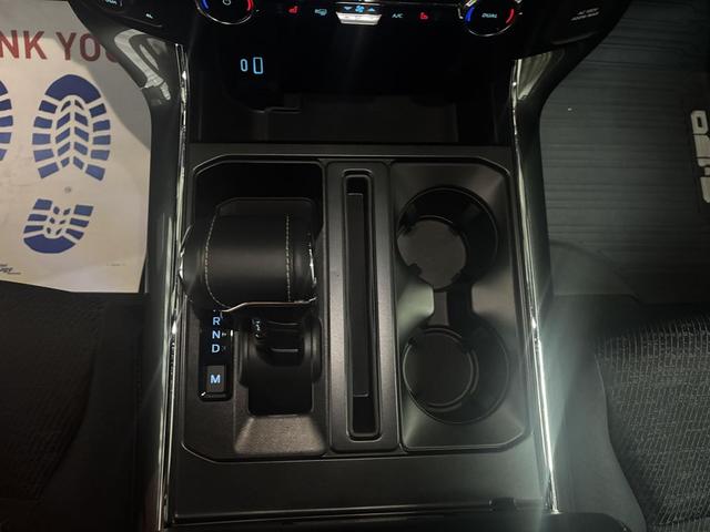Photo of 2022 Carbonized Gray Metallic Ford F-150