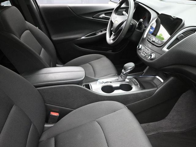 Photo of 2024 Summit White Chevrolet Malibu