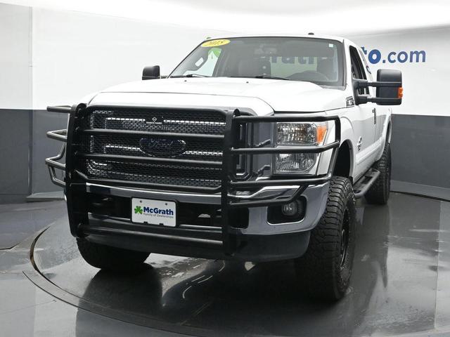Photo of 2015 Oxford White Ford F-250