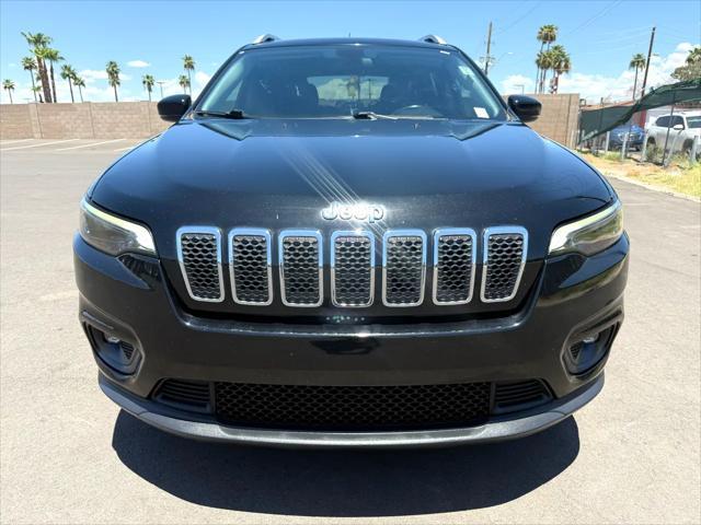Photo of 2019 Black Jeep Cherokee