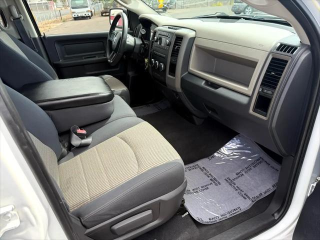 Photo of 2010 White Dodge Ram 1500