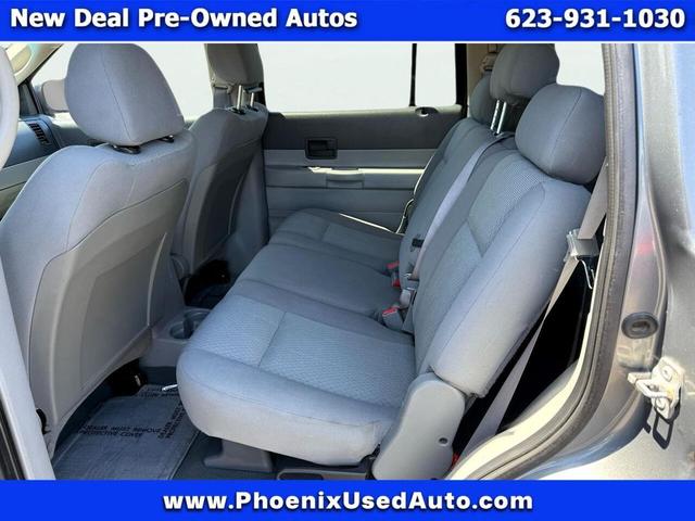 Photo of 2008 Gray Dodge Durango