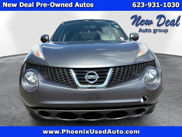 Photo of 2011 Gray Nissan Juke